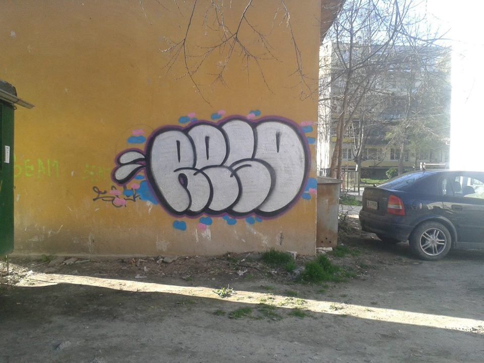 Graffiti Bombing - Photo by Oser