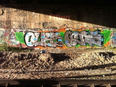 Graffiti Bombing - Photo by Oteasolb