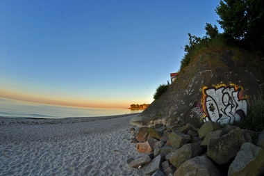 Graffiti Bombing in Kiel - Photo by Otik - Otik, no, 72 (2013)