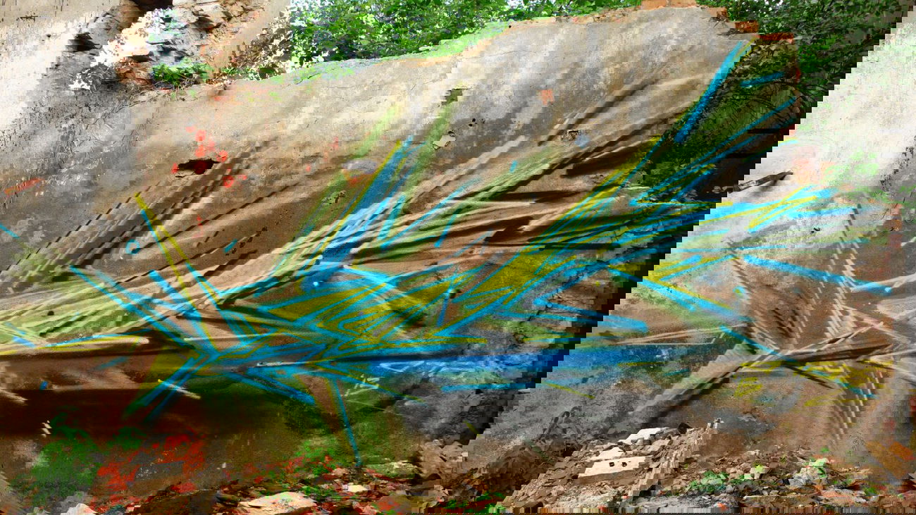 Graffiti Wall in Poznan - Photo by Otox - abstract, dynamic, dynamism (2013)