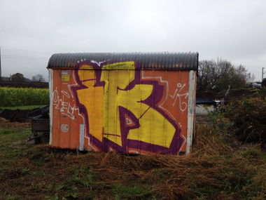 Graffiti Bombing in Emmendingen - Photo by Owes - IK (2013)