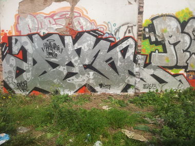 Graffiti Wall in Buenos Aires - Photo by PENCA - penca, hrc, buenos (2013)