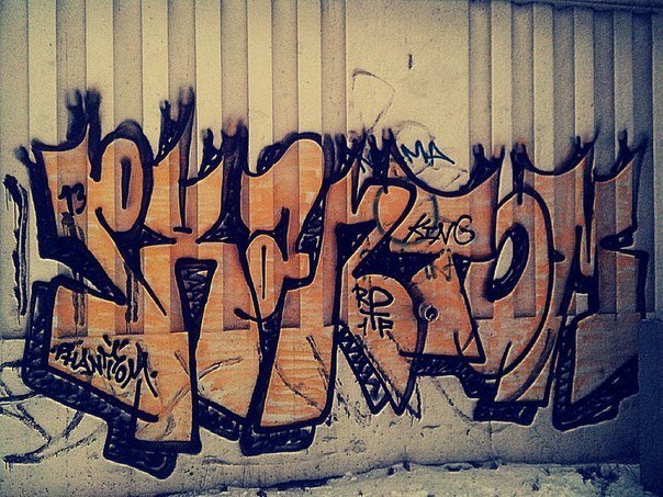 Graffiti Bombing in Moscow - Photo by PHANT0M - Phantom (2013)