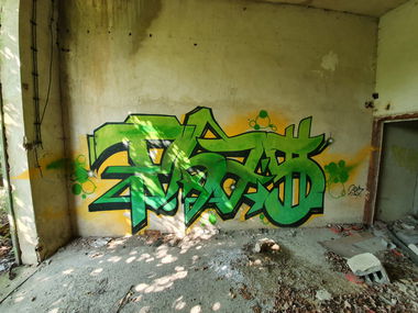 Graffiti Wall - Photo by PHAS196 - Phas, Lostplace, 196 (2018)