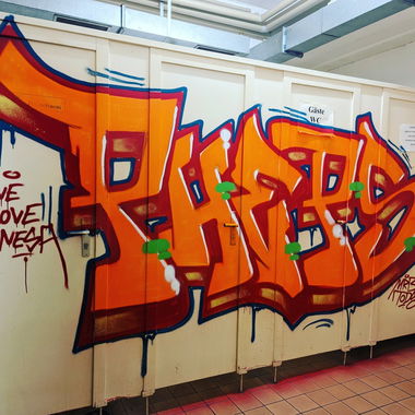 Graffiti Wall - Photo by PHEPS - Pheps (2023)