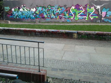 Graffiti Wall - Photo by PHEPS - MISTIE, PHEPS, SRIZ