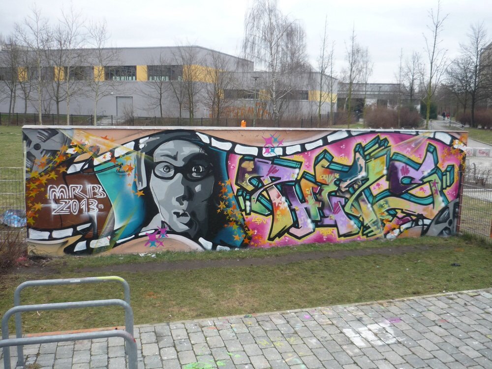 Graffiti Wall - Photo by PHEPS - PHEPS, MISTIE (2013)