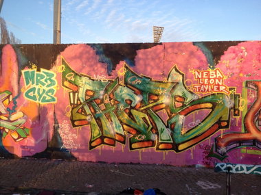 Graffiti Wall - Photo by PHEPS - PHEPS (2014)