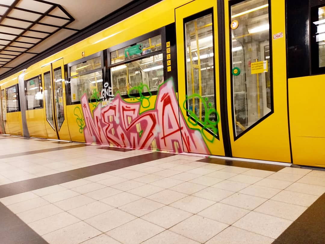 Graffiti Train - Photo by PHEPS - Nesa (2019)