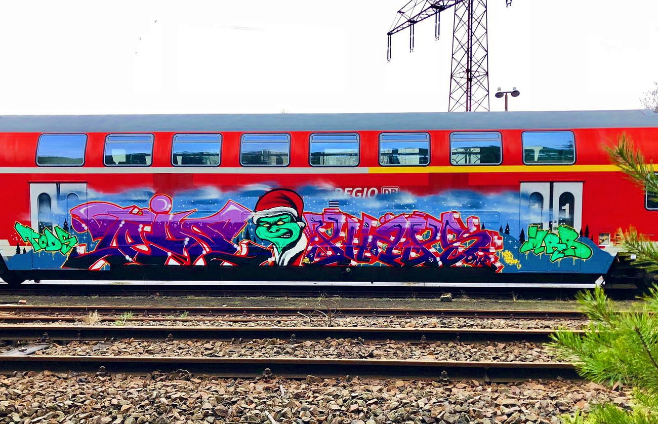 Graffiti Wall - Photo by PHEPS - MRB, TODS, TEIN (2018)