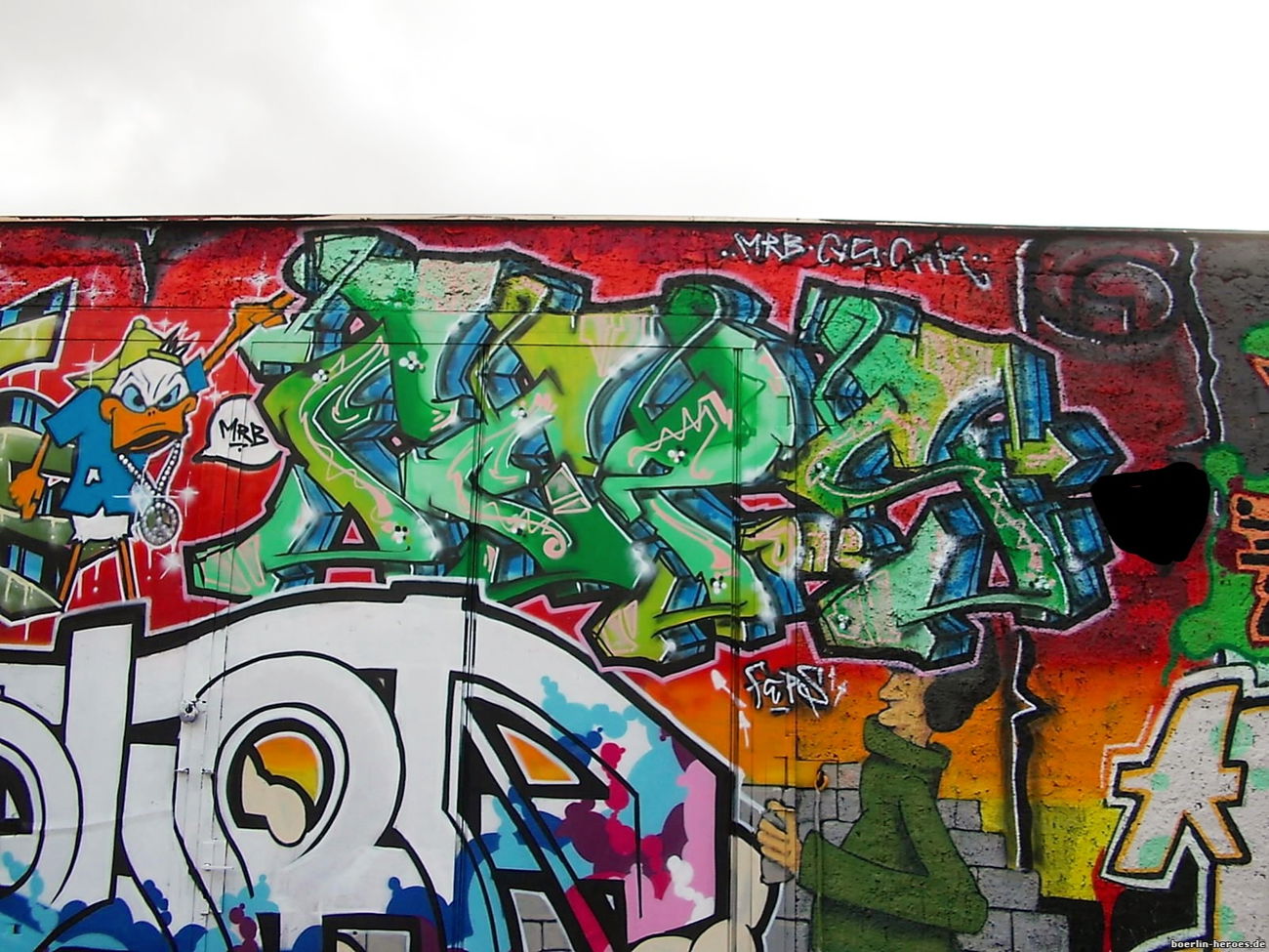 Graffiti Wall - Photo by PHEPS - FEPS (2004)