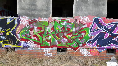 Graffiti Wall - Photo by PHEPS - PHEPS (2017)