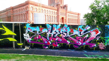 Graffiti Wall - Photo by PHEPS - PHEPS (2017)