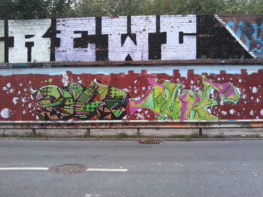 Graffiti Wall in Essen - Photo by PL_PartyZan - essen, hall, of (2013)