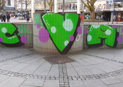 Graffiti Bombing in Essen - Photo by PL_PartyZan - cva, lyp, tv (2014)