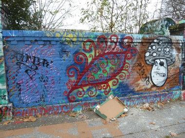 Graffiti Wall in Essen - Photo by PL_PartyZan - mr, pilz, pirat (2014)