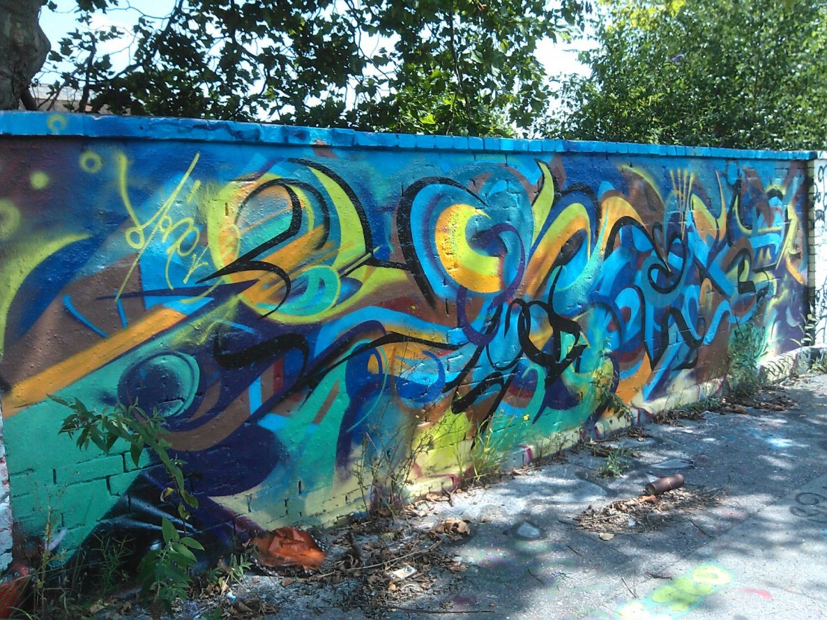 Graffiti Wall in Essen - Photo by PL_PartyZan - oyone, oy, one (2014)