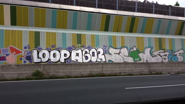 Graffiti Bombing in Essen - Photo by PL_PartyZan (2015)