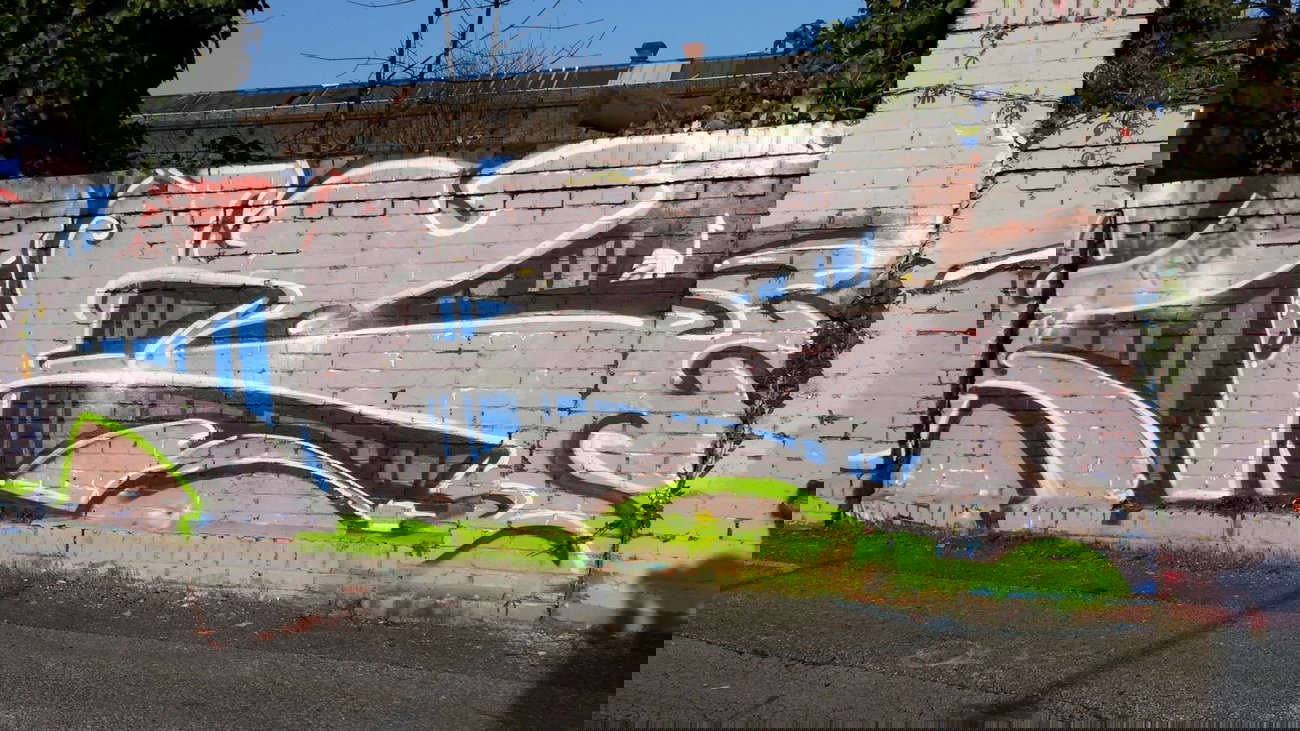 Graffiti Wall in Essen - Photo by PL_PartyZan - pilz, cr, crew (2015)