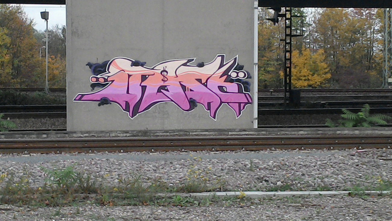 Graffiti Wall - Photo by PORN - 1task