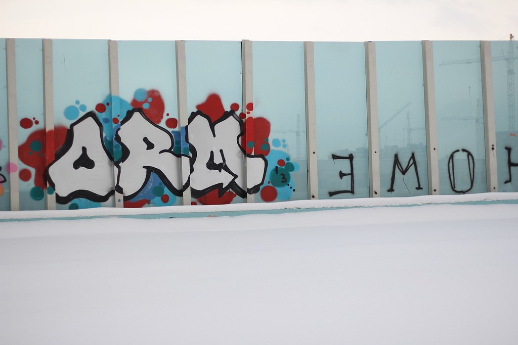 Graffiti Bombing - Photo by PORQUA - chempion, orm (2013)
