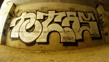 Graffiti Bombing in Koszalin - Photo by POTAS - potas, bk (2014)