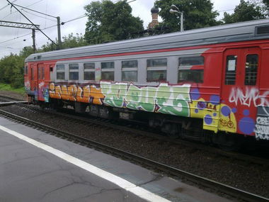 Graffiti Train - Photo by POWAR_POWR