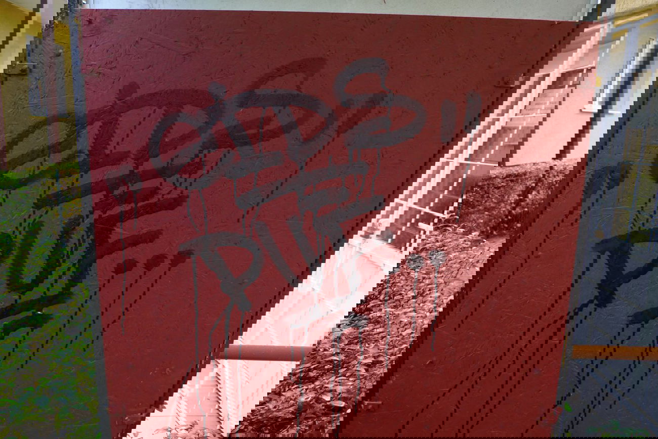 Graffiti Bombing - Photo by PUFDADDY