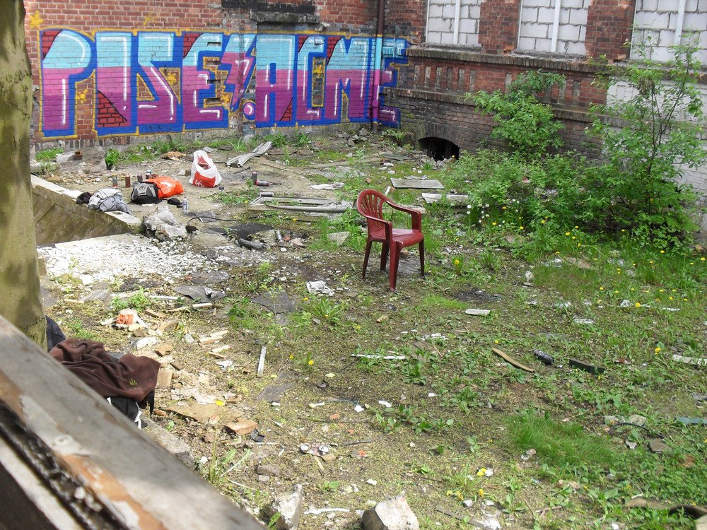 Graffiti Wall - Photo by PUSY (2010)