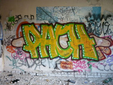 Graffiti Wall - Photo by Pach_Deks (2013)