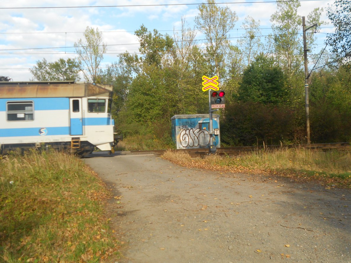 Graffiti Bombing - Photo by Panxnotdead - T-up, czech, gios (2012)