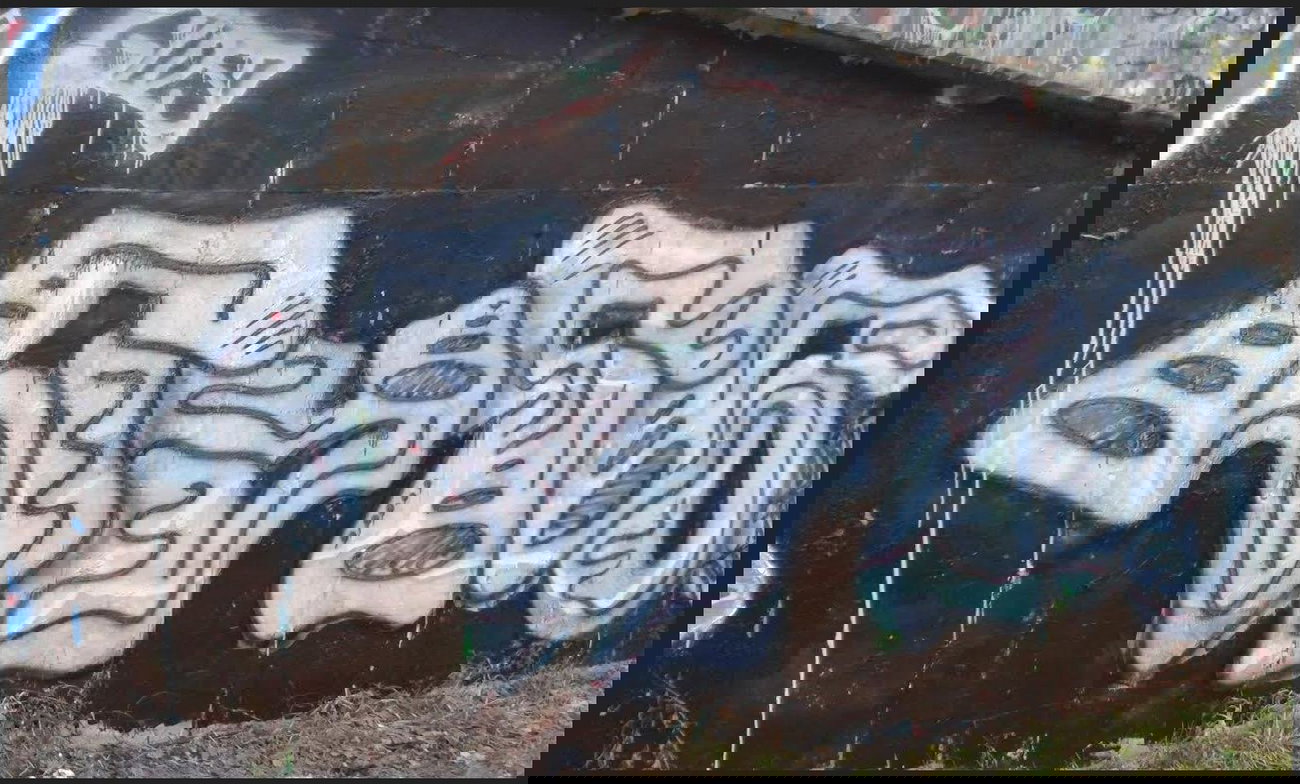 Graffiti Wall in Vsetín - Photo by Panxnotdead - gyes, gyos, gios (2015)