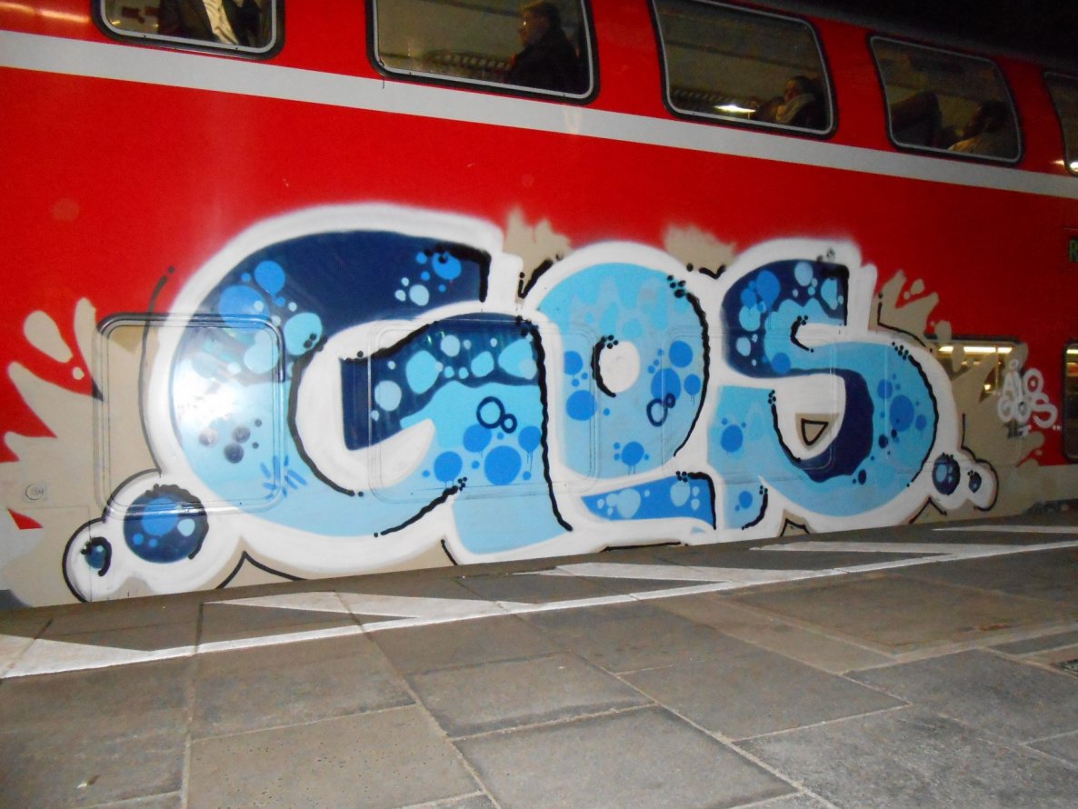 Graffiti Train - Photo by Paparazzo - Gos (2013)