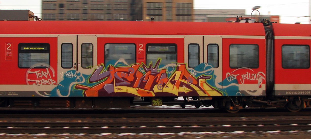 Graffiti Train in München - Photo by Parasit - Terror, Trr, Capsol (2008)