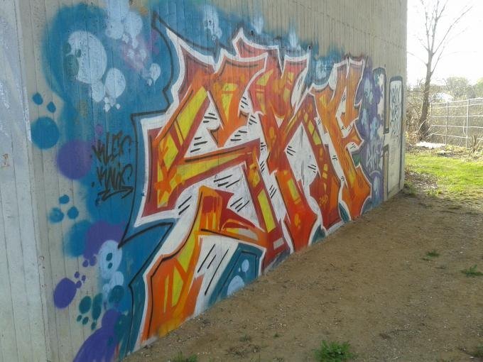 Graffiti Wall - Photo by PaulPansen - srf