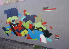 Graffiti Wall in Berlin - Photo by Paw