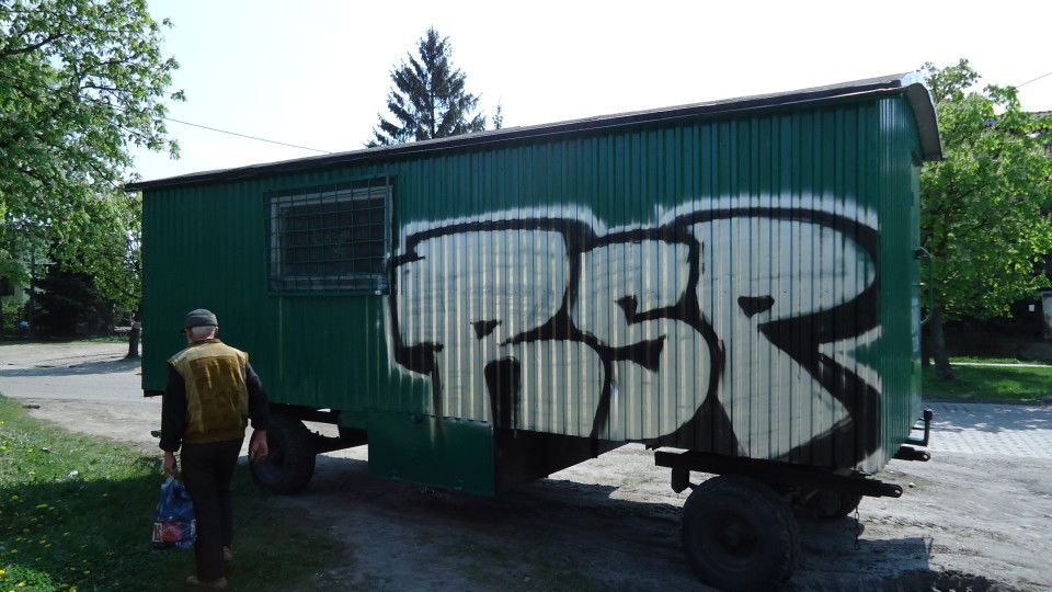 Graffiti Bombing in Poland - Photo by Pawik - PAWIK, EMWU, RSP