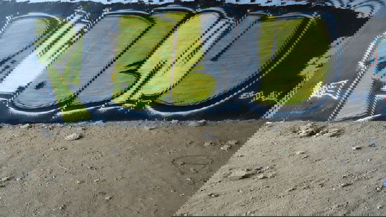 Graffiti Wall - Photo by Pawik