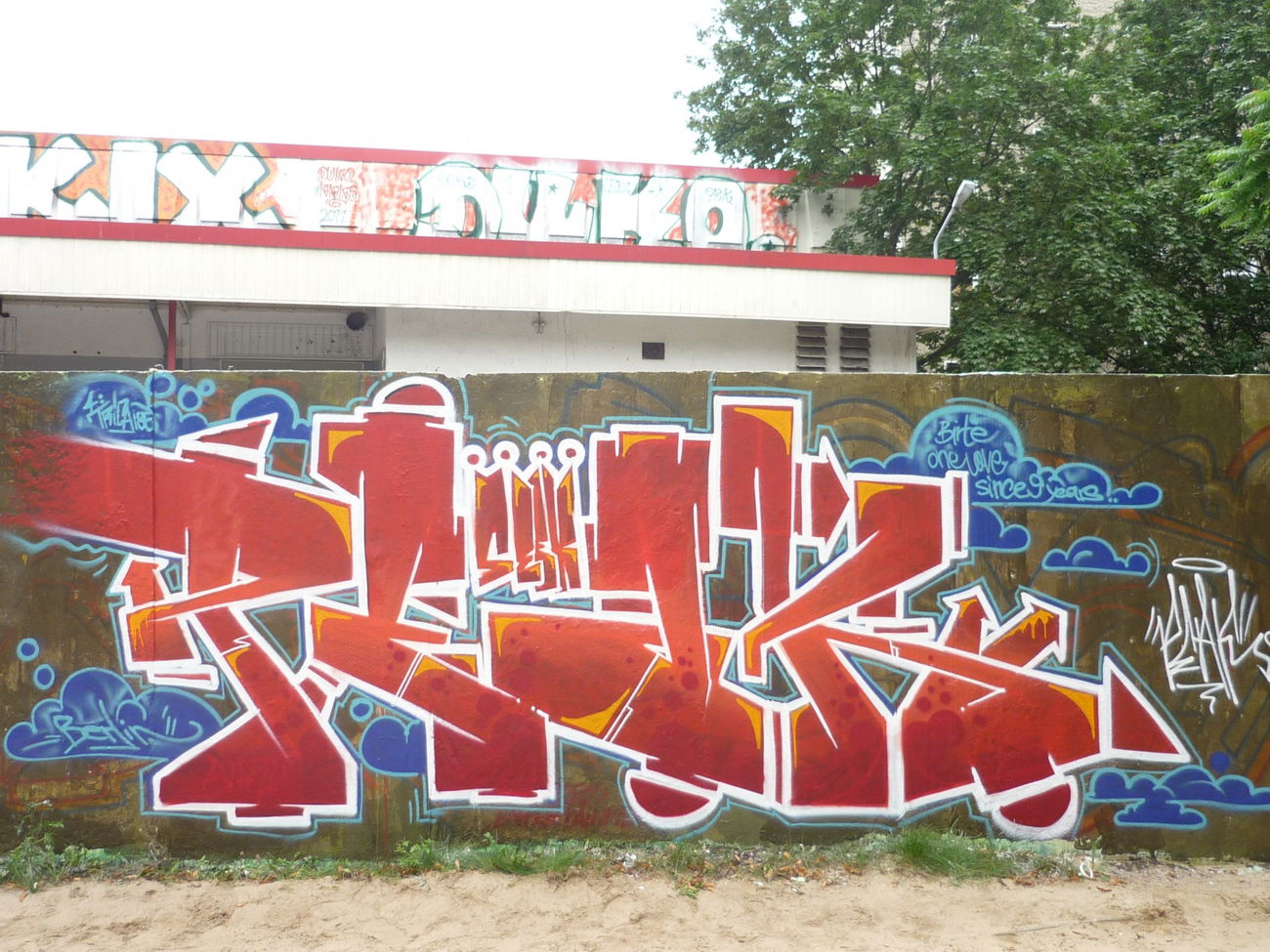 Graffiti Wall in Deutschland - Photo by Peak1 - Peak1 (2011)