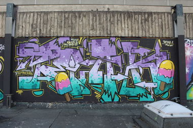Graffiti Photo by Peak1 - peak (2016)