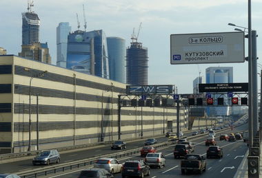 Graffiti Bombing in Moscow - Photo by PeakZWS (2011)