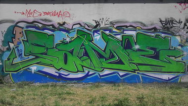Graffiti Wall in Tren?ín - Photo by PeknyFame - fame, green, belton