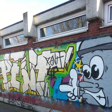 Graffiti Wall - Photo by Pent