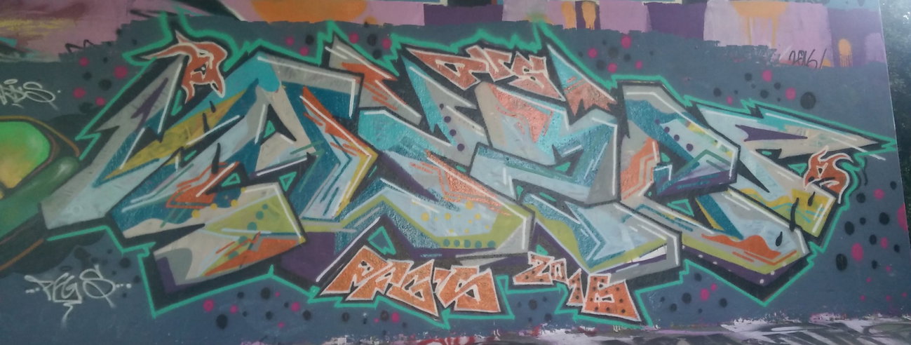 Graffiti Wall in Amsterdam - Photo by Pentabarf - amsterdam, flevopark