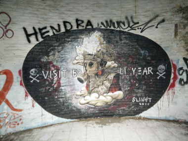 Graffiti Street Art in Indonesia - Photo by Pentabarf - indonesia, indonesien, ubud