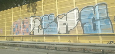 Graffiti Bombing in Oberhausen - Photo by Pentabarf - A42, essen, oberhausen