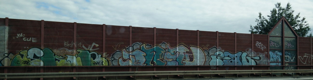 Graffiti in Deutschland - Photo by Pentabarf - A553, brühl, skin1