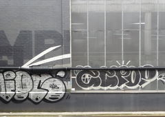 Graffiti Bombing in Hamburg hbf - Photo by Pentabarf - hamburg, hbf (2018)
