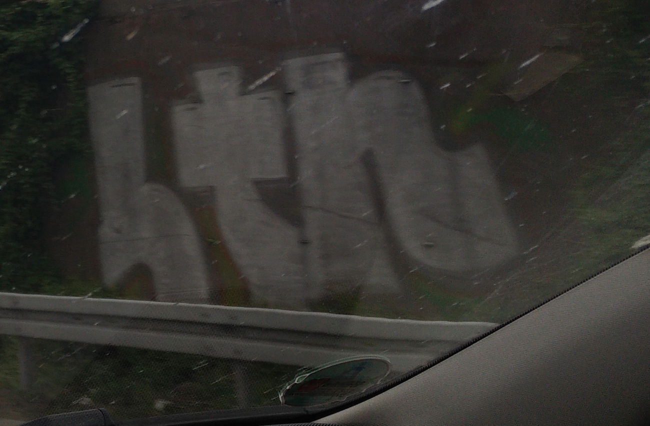 Graffiti Bombing in Wesseling - Photo by Pentabarf - A555, Bonn, Wesseling (2016)