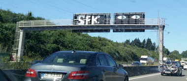 Graffiti Bombing in Köln - Photo by Pentabarf - A3, sfk, cgn